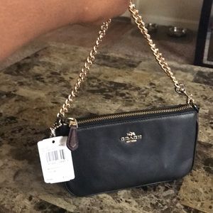 Coach-Selena Wristlet 19 in color block 🍒/Blk